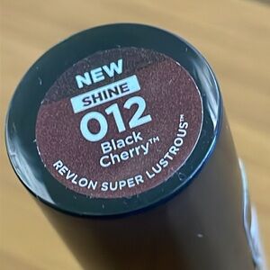 REVLON super lustrous lipstick 012 BLACK CHERRY